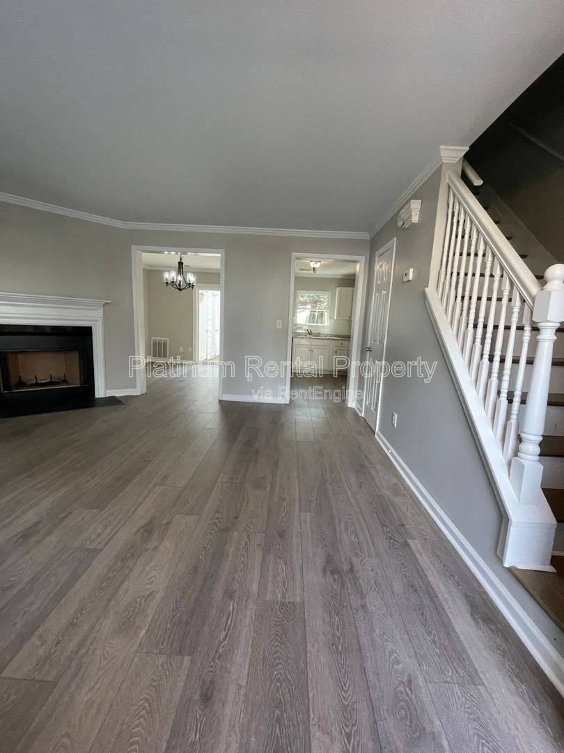 Charming 2-bedroom townhome in a fantastic Kennesaw location by Platinum Property Management Services, Inc. property image