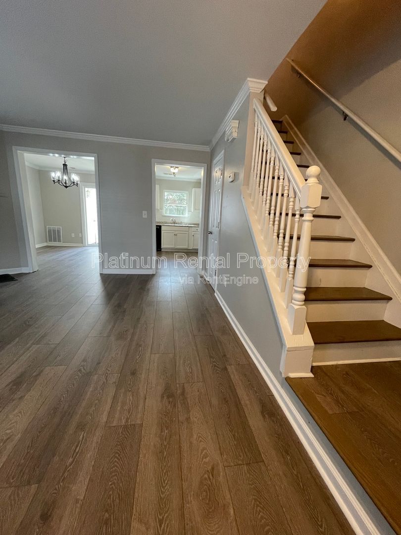 Charming 2-bedroom townhome in a fantastic Kennesaw location by Platinum Property Management Services, Inc. property image