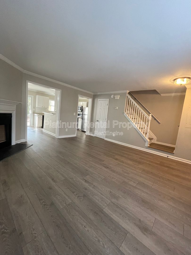 Charming 2-bedroom townhome in a fantastic Kennesaw location by Platinum Property Management Services, Inc. property image