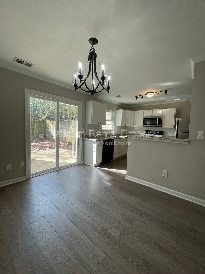 Charming 2-bedroom townhome in a fantastic Kennesaw location by Platinum Property Management Services, Inc. property image