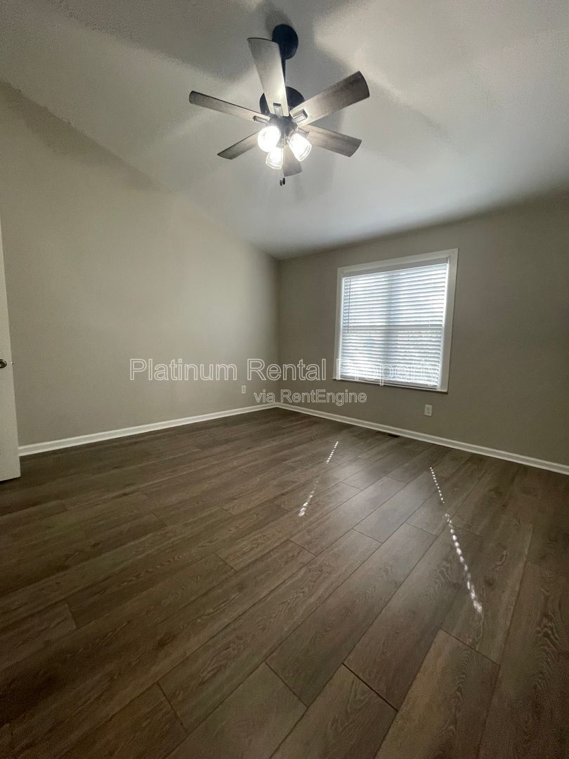 Charming 2-bedroom townhome in a fantastic Kennesaw location by Platinum Property Management Services, Inc. property image