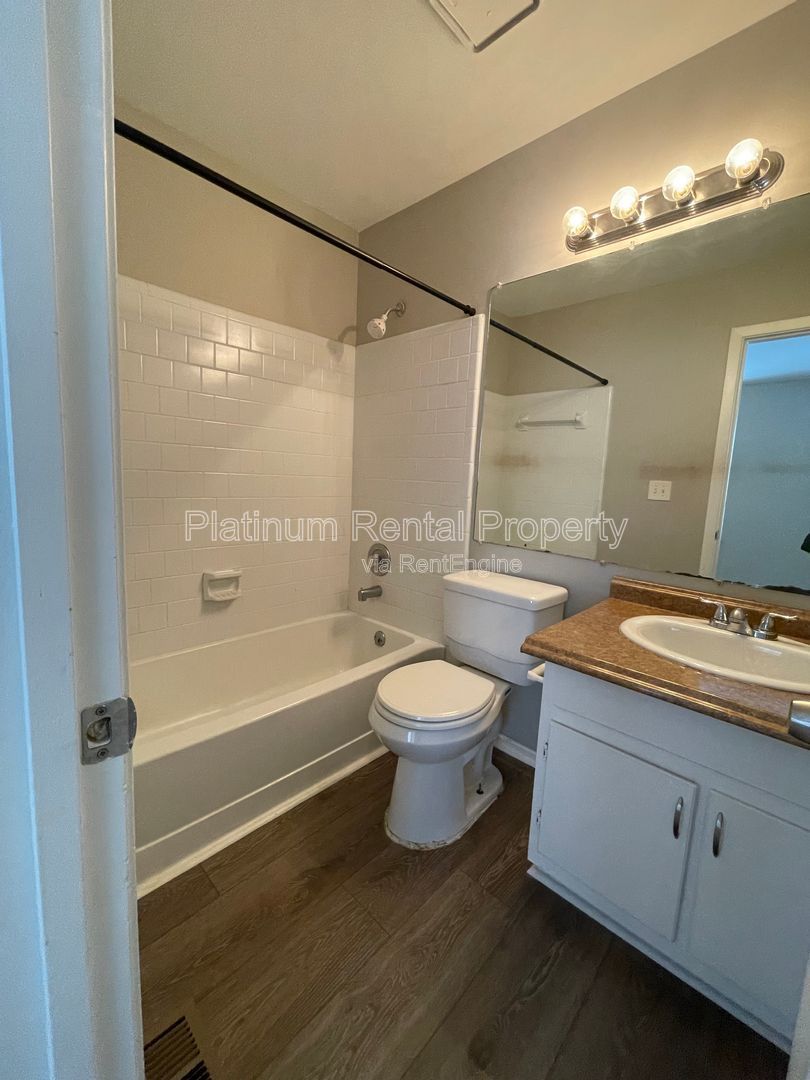 Charming 2-bedroom townhome in a fantastic Kennesaw location by Platinum Property Management Services, Inc. property image