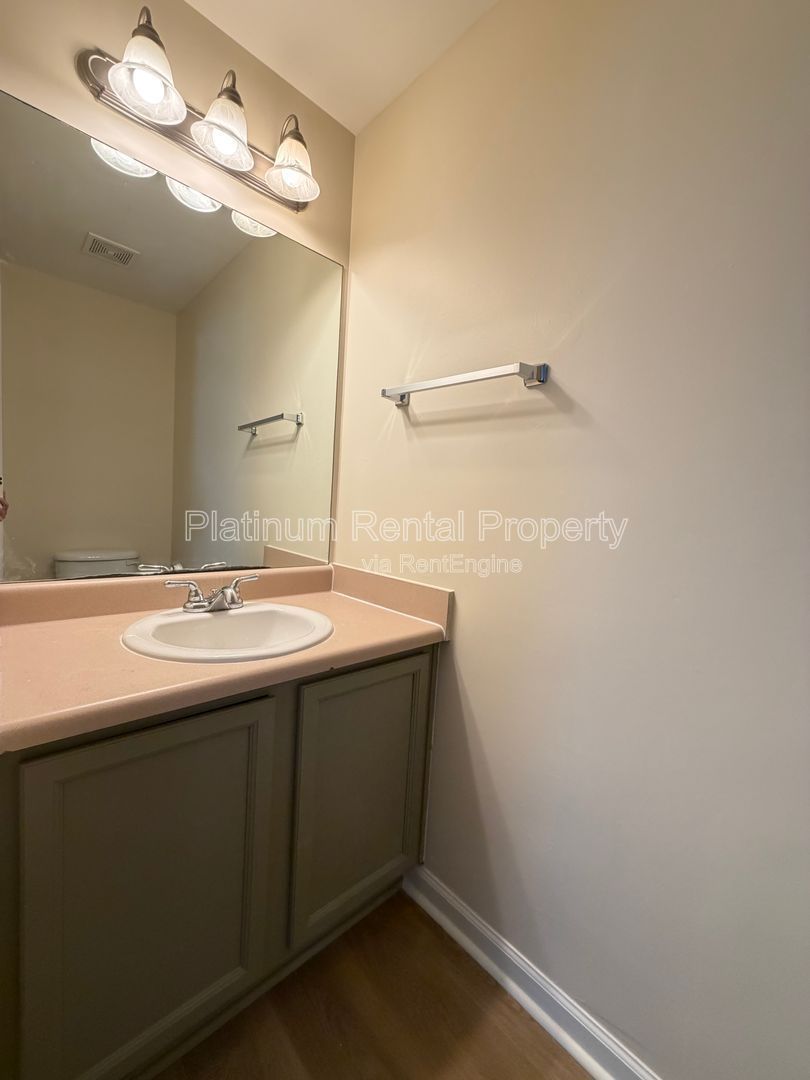 Updated and Renovated 3 Bedroom home in Atlanta by Platinum Property Management Services, Inc. property image