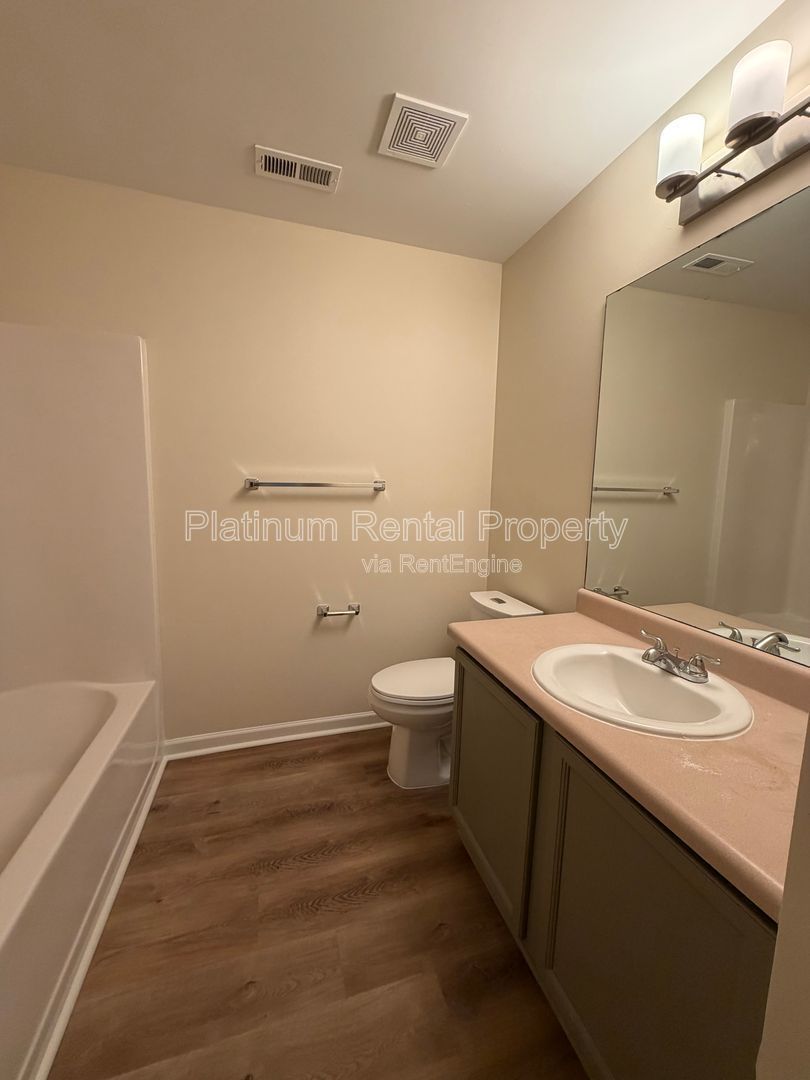 Updated and Renovated 3 Bedroom home in Atlanta by Platinum Property Management Services, Inc. property image
