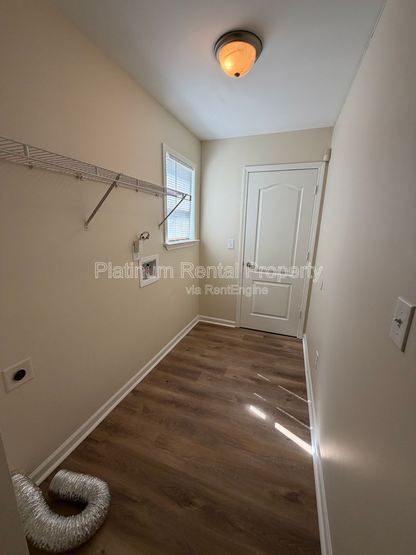 Updated and Renovated 3 Bedroom home in Atlanta by Platinum Property Management Services, Inc. property image