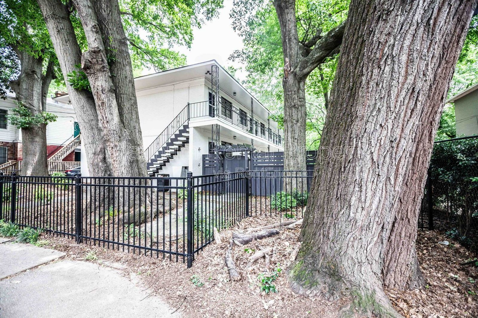 Great Midtown Atlanta 1 Bedroom Apartment For Rent by Platinum Property Management Services, Inc. property image