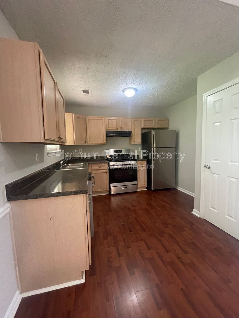 Charming, 3-bedroom home in conveniently located Decatur, by Platinum Property Management Services, Inc. property image