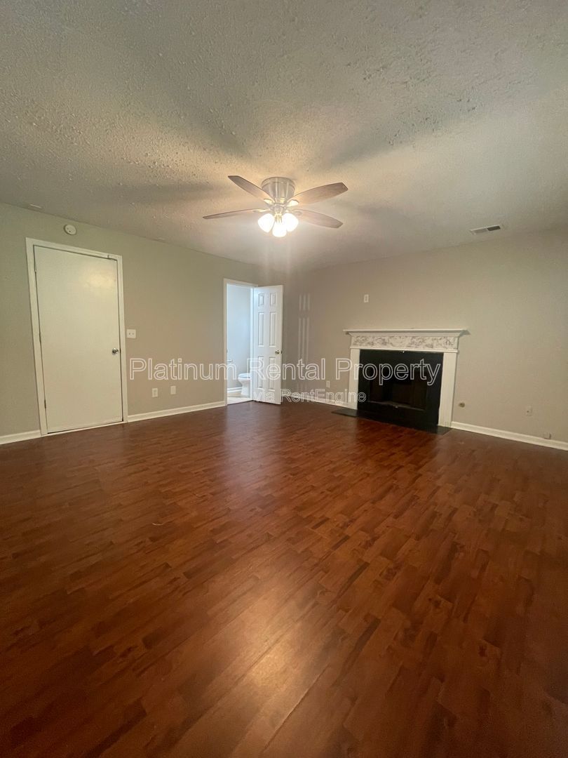 Charming, 3-bedroom home in conveniently located Decatur, by Platinum Property Management Services, Inc. property image