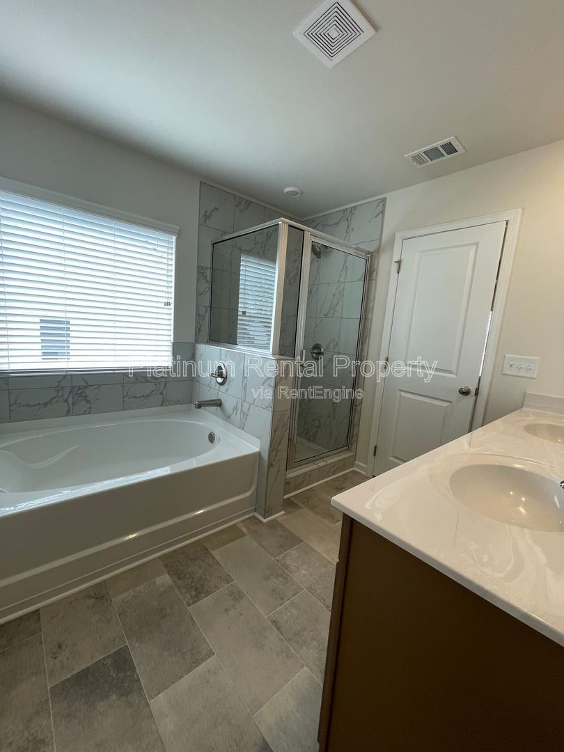 BRAND NEW CONSTUCTION! Fabulous 4 bedroom home in an amazing Jackson County setting, by Platinum Property Management Services, Inc. property image