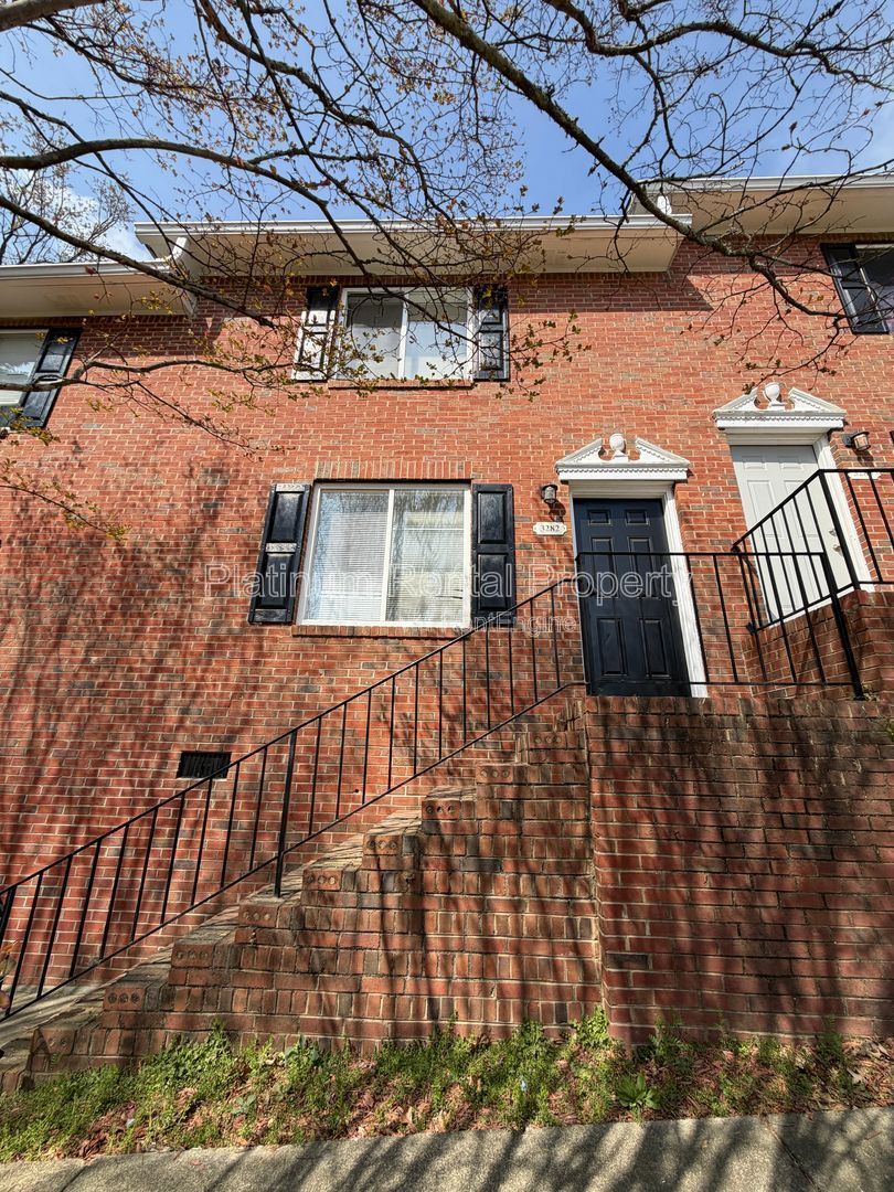 Well maintained 2 Bedroom Unit in Snellville for rent by Platinum Property Management Services, Inc. property image