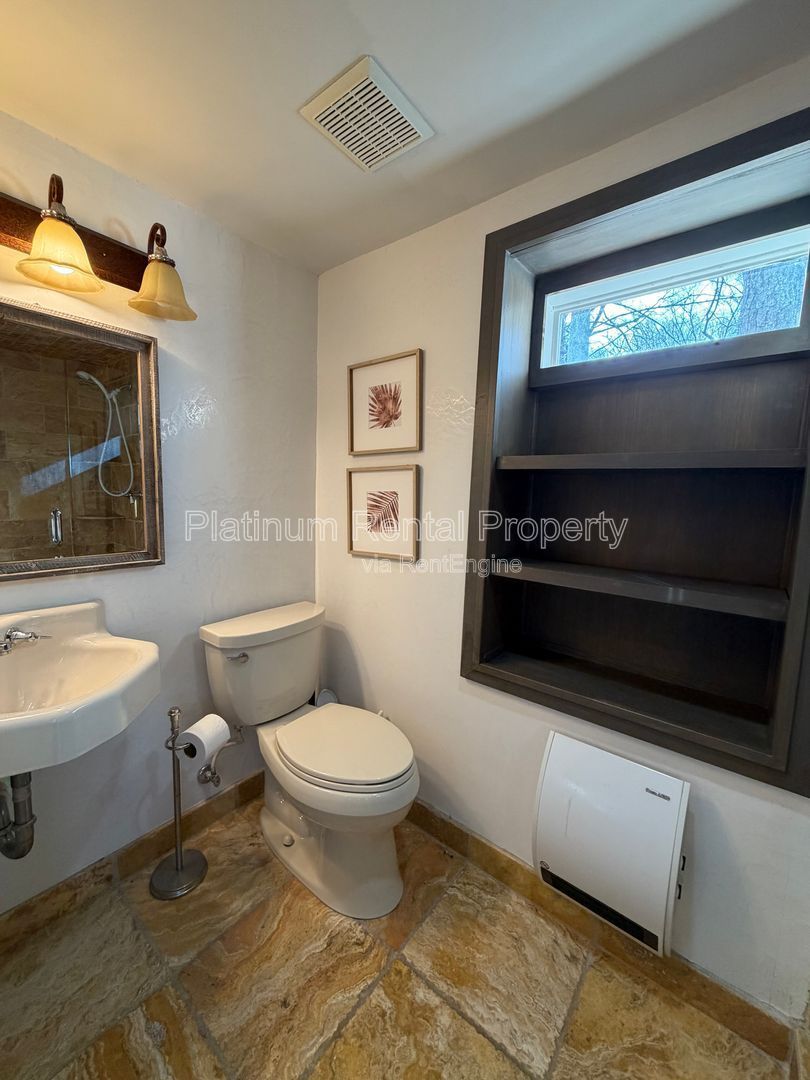 Amazing 3 bedroom home on Lake Lanier in Cumming for rent by Platinum Property Management Services, Inc. property image