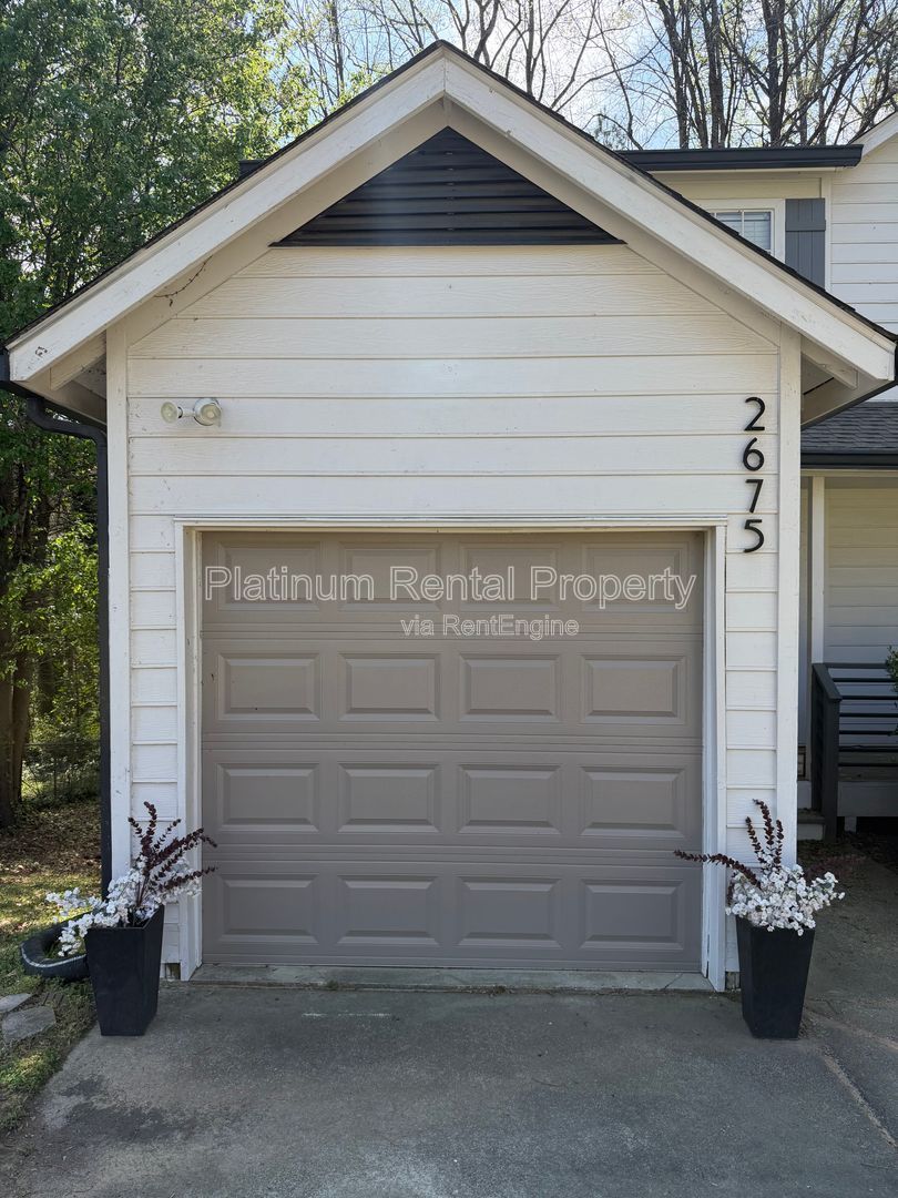 Adorable renovated 3 bedroom home in Snellville for rent by Platinum Property Management Services, Inc. property image