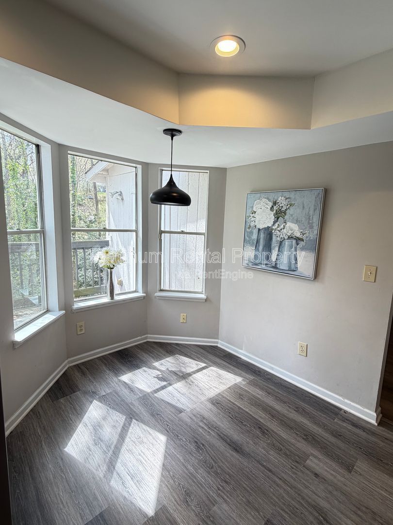 Adorable renovated 3 bedroom home in Snellville for rent by Platinum Property Management Services, Inc. property image