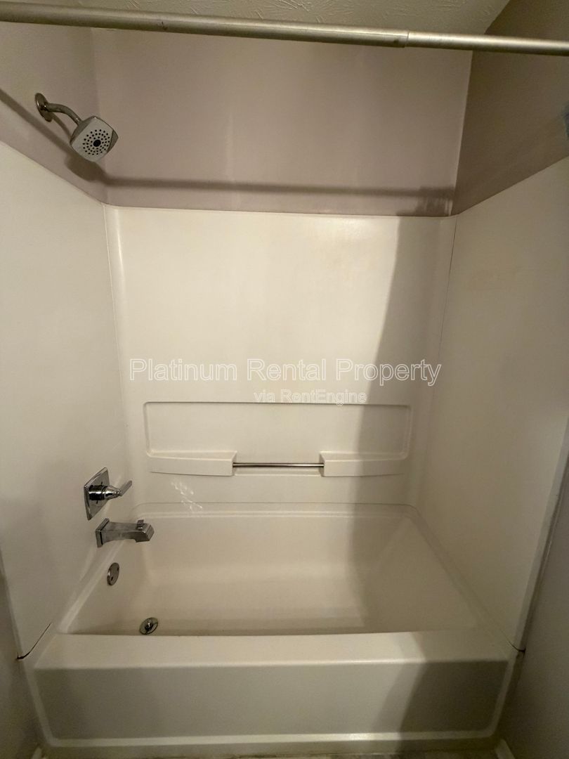 Adorable renovated 3 bedroom home in Snellville for rent by Platinum Property Management Services, Inc. property image