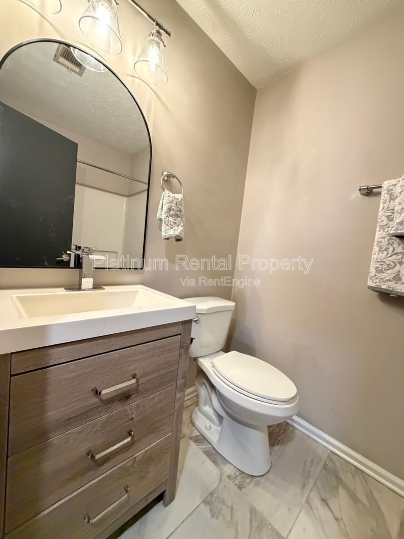 Adorable renovated 3 bedroom home in Snellville for rent by Platinum Property Management Services, Inc. property image