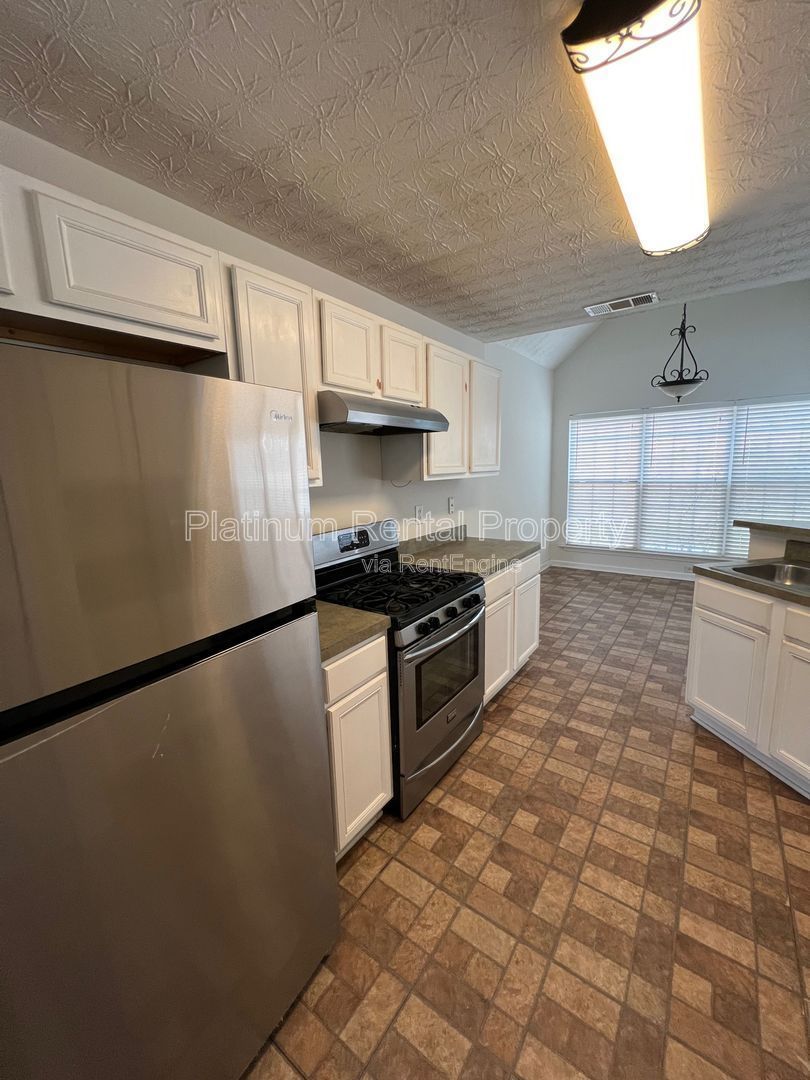 3 Bedroom Snellville Home For Rent by Platinum Property Management Services, Inc property image
