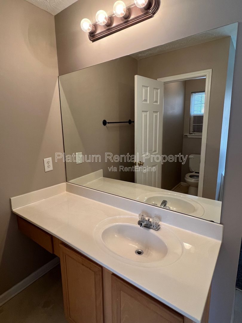 3 Bedroom Snellville Home For Rent by Platinum Property Management Services, Inc property image