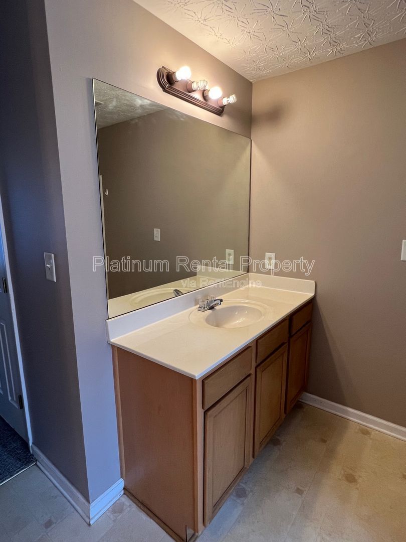 3 Bedroom Snellville Home For Rent by Platinum Property Management Services, Inc property image