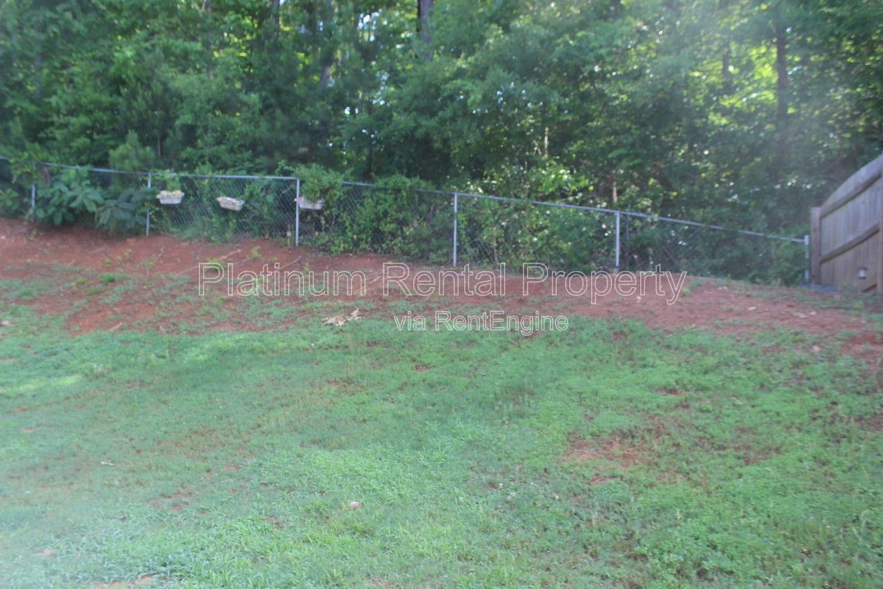 3 Bedroom Snellville Home For Rent by Platinum Property Management Services, Inc property image
