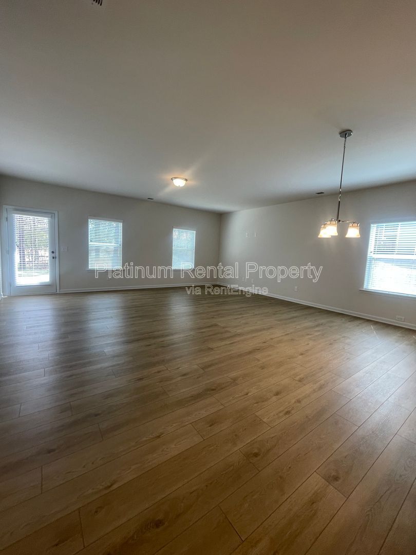 BRAND NEW CONSTRUCTION! RARE- 3 bedroom ranch floorplan in Hoschton, by Platinum Property Management Services, Inc. property image