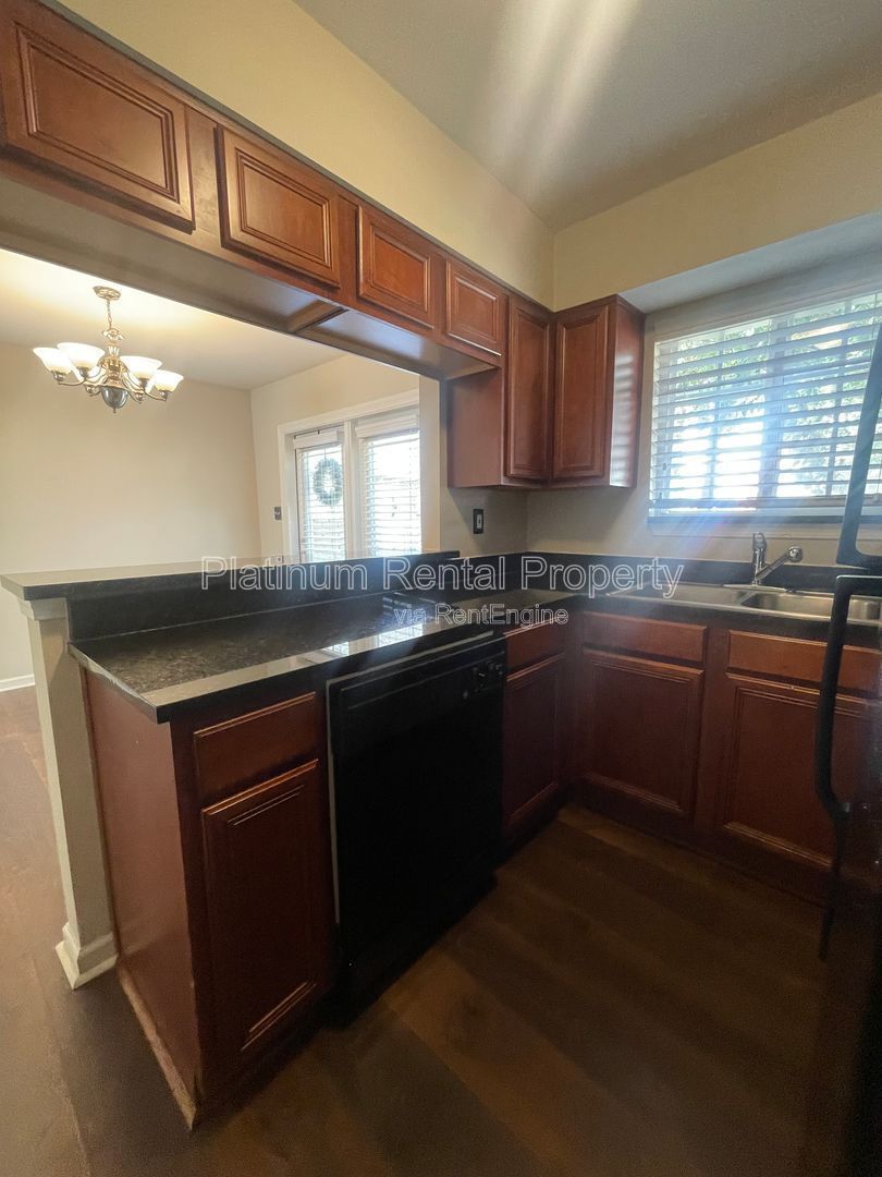 LOCATION, LOCATION, LOCATION! 2 Bedroom townhome in gated community by Platinum Property Management Services, Inc. property image