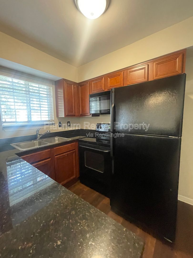 LOCATION, LOCATION, LOCATION! 2 Bedroom townhome in gated community by Platinum Property Management Services, Inc. property image