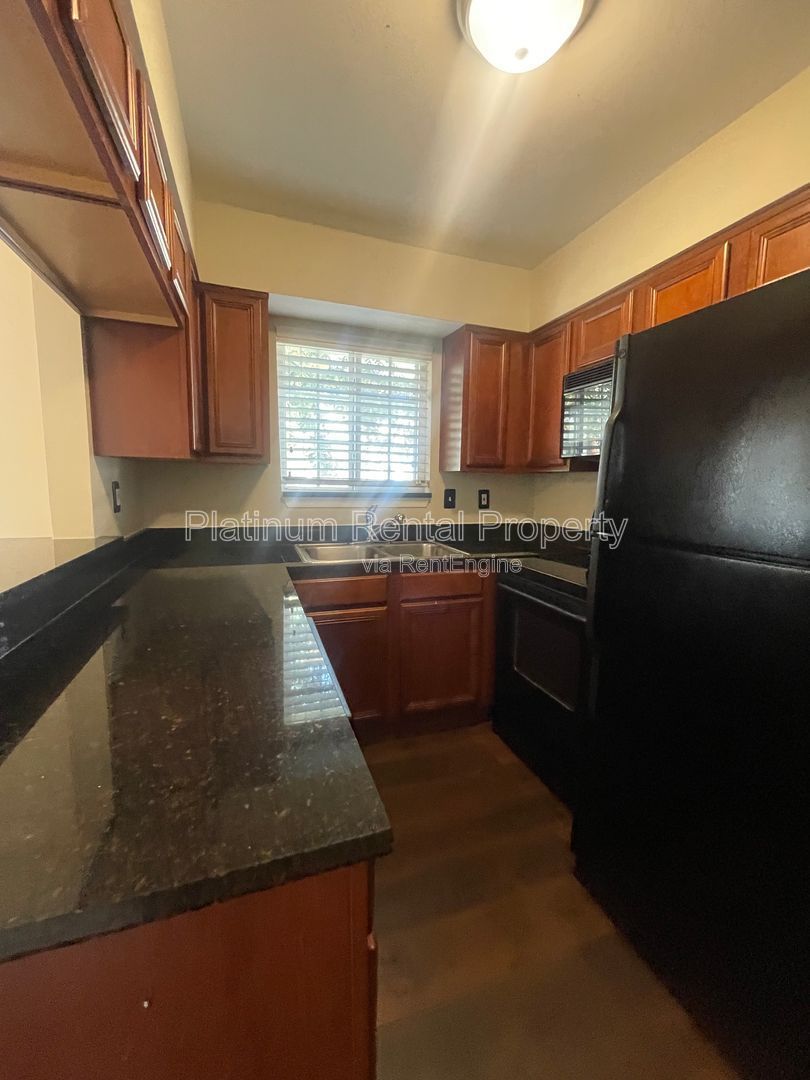 LOCATION, LOCATION, LOCATION! 2 Bedroom townhome in gated community by Platinum Property Management Services, Inc. property image