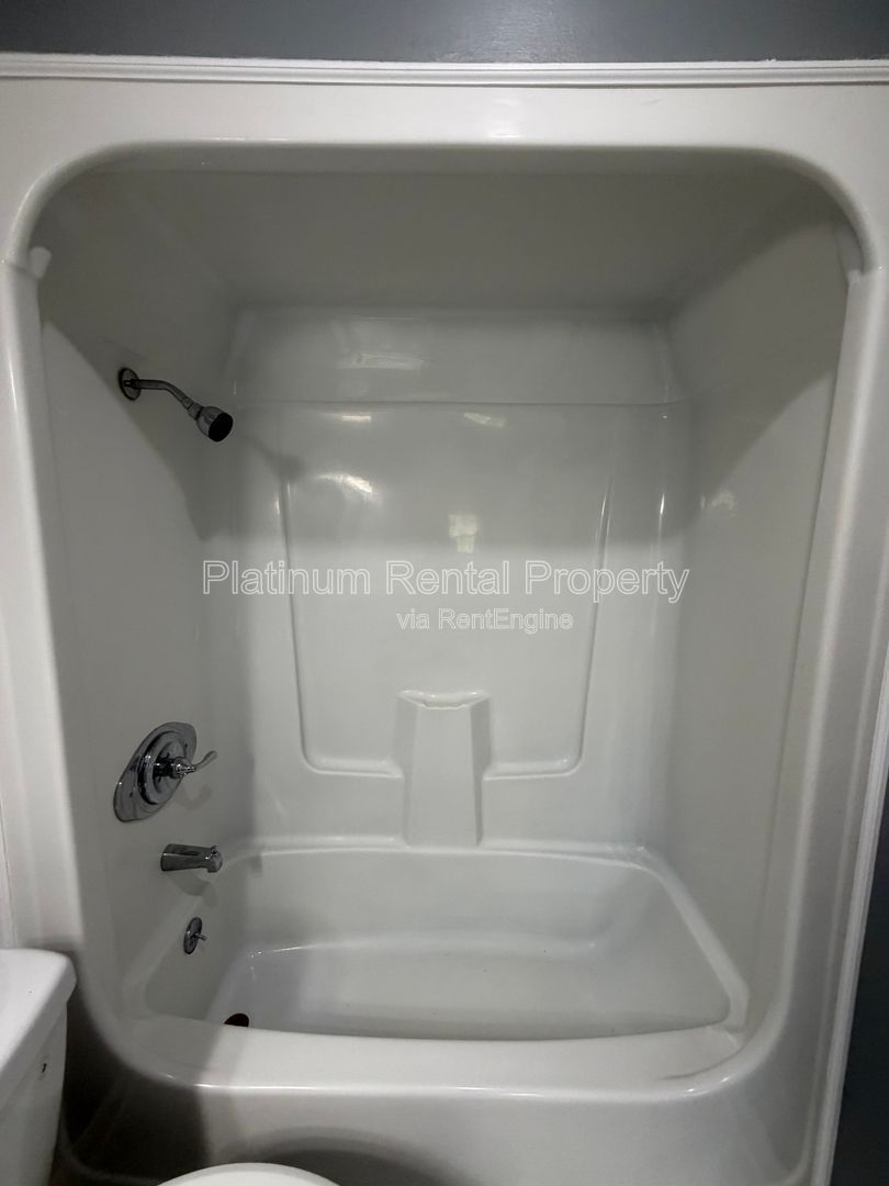 Completely UPDATED 2 bedroom unit in Monroe for rent by Platinum Property Management Services, Inc. property image