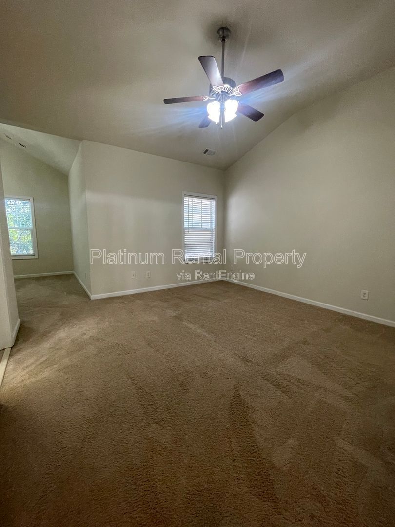 Stunning 3 bedroom townhome in a prime Kennesaw location, by Platinum Property Management Services, Inc. property image