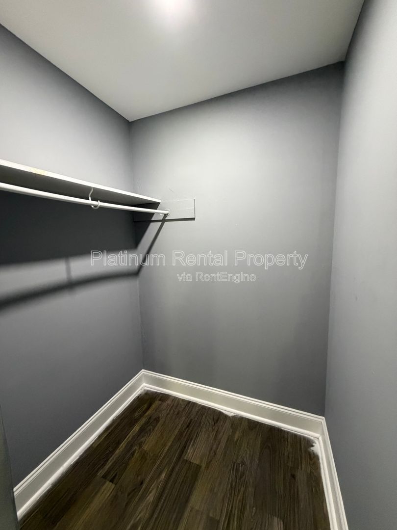 Well maintained 1 bedroom unit in Monroe for rent by Platinum Property Management Services, Inc. property image