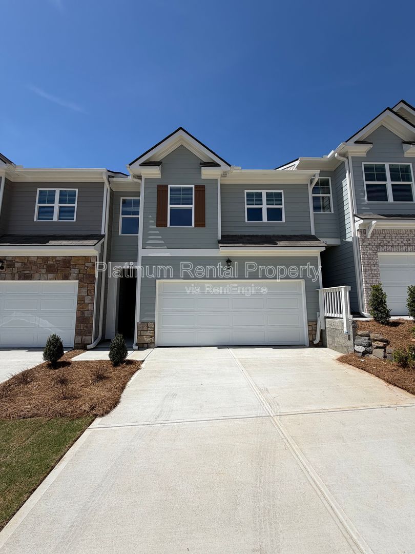 BRAND NEW 3-bedroom, 2.5-bathroom townhome just minutes away from downtown Dahlonega by Platinum Property Management Services, Inc. property image