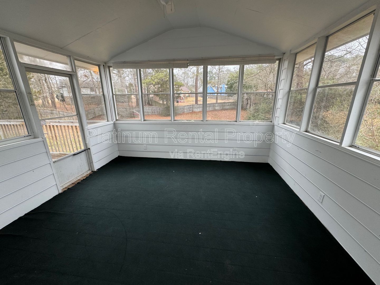 4 Bedroom Snellville Home in Summit Chase For Rent by Platinum Property Management Services, Inc. property image