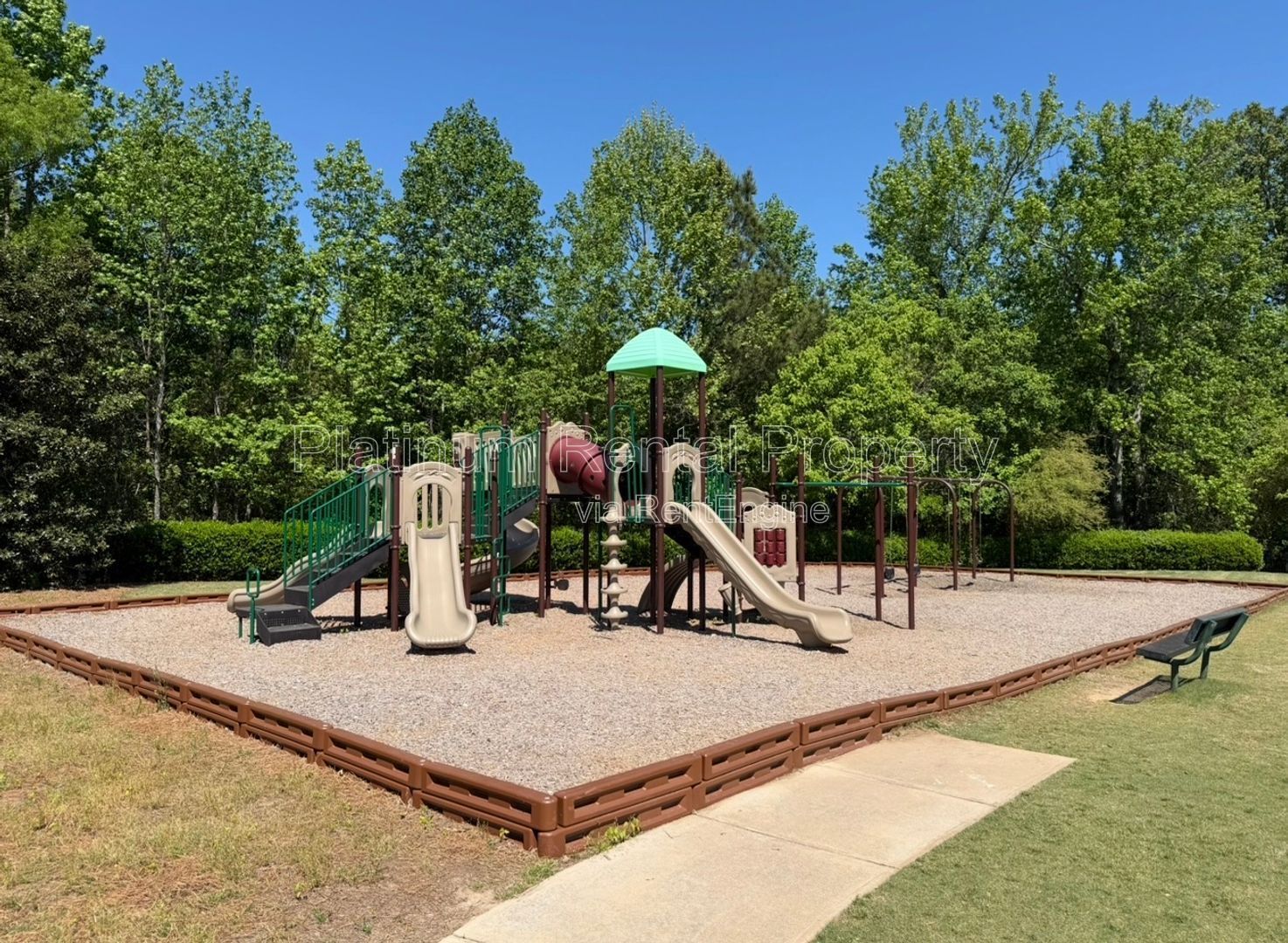 Spotless 3 Bedroom home in Cumming for rent by Platinum Property Management Services, Inc. property image