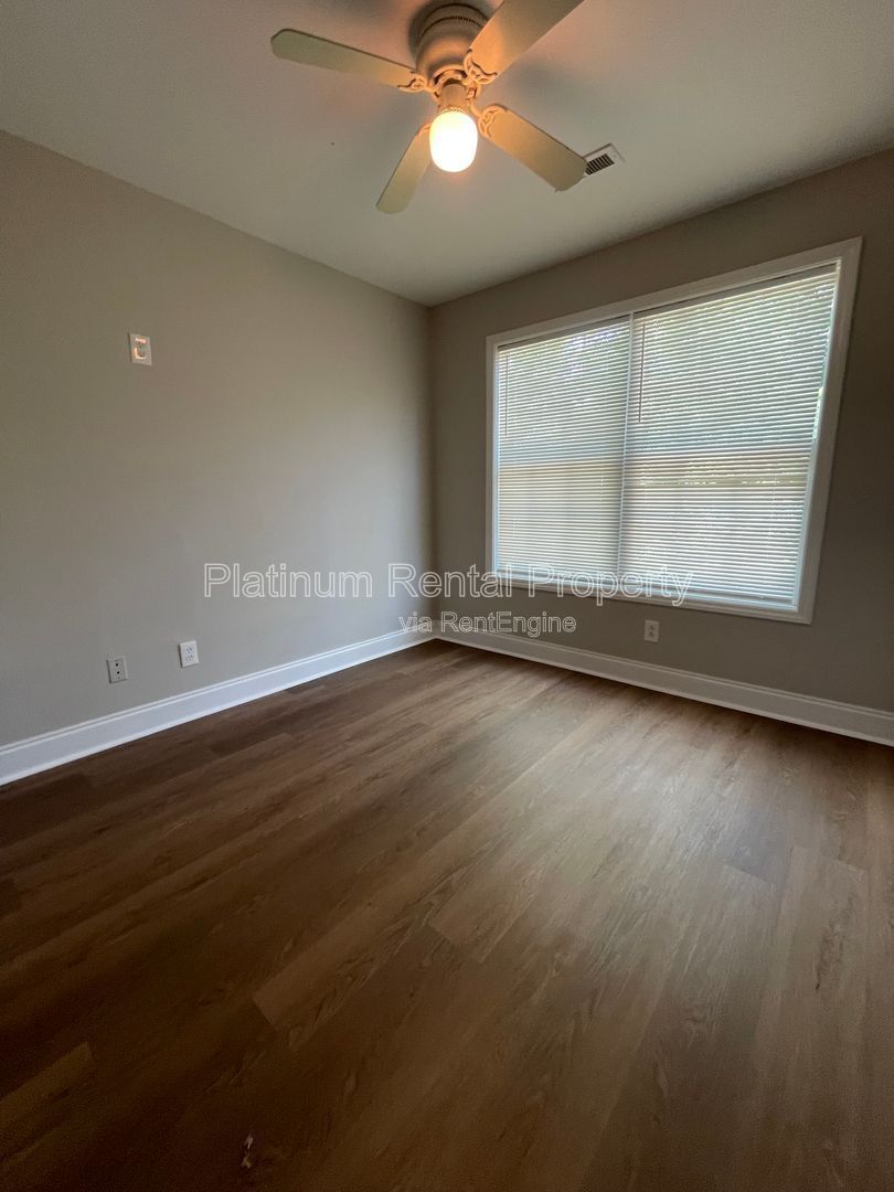 Charming, 3 bedroom home in the heart of south Atlanta, by Platinum Property Management Services, Inc. property image