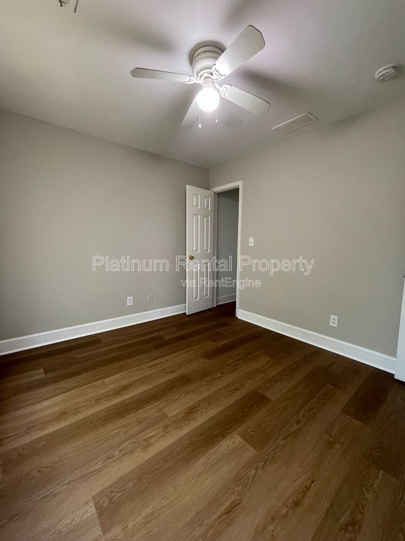 Charming, 3 bedroom home in the heart of south Atlanta, by Platinum Property Management Services, Inc. property image