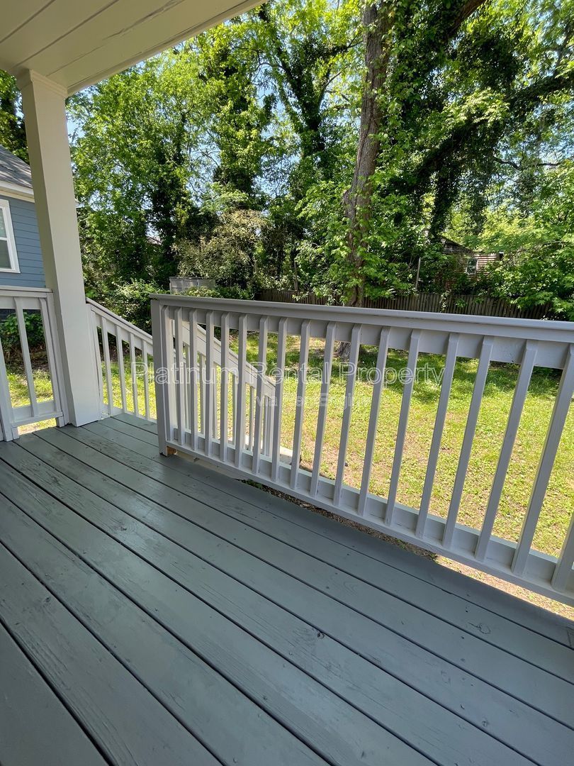 Charming, 3 bedroom home in the heart of south Atlanta, by Platinum Property Management Services, Inc. property image