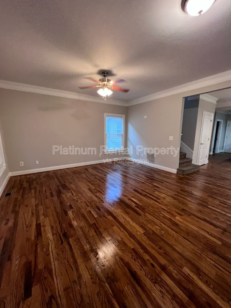 Charming, updated 3 bedroom near the Turner Field area in south Atlanta by Platinum Property Management Services, Inc. property image
