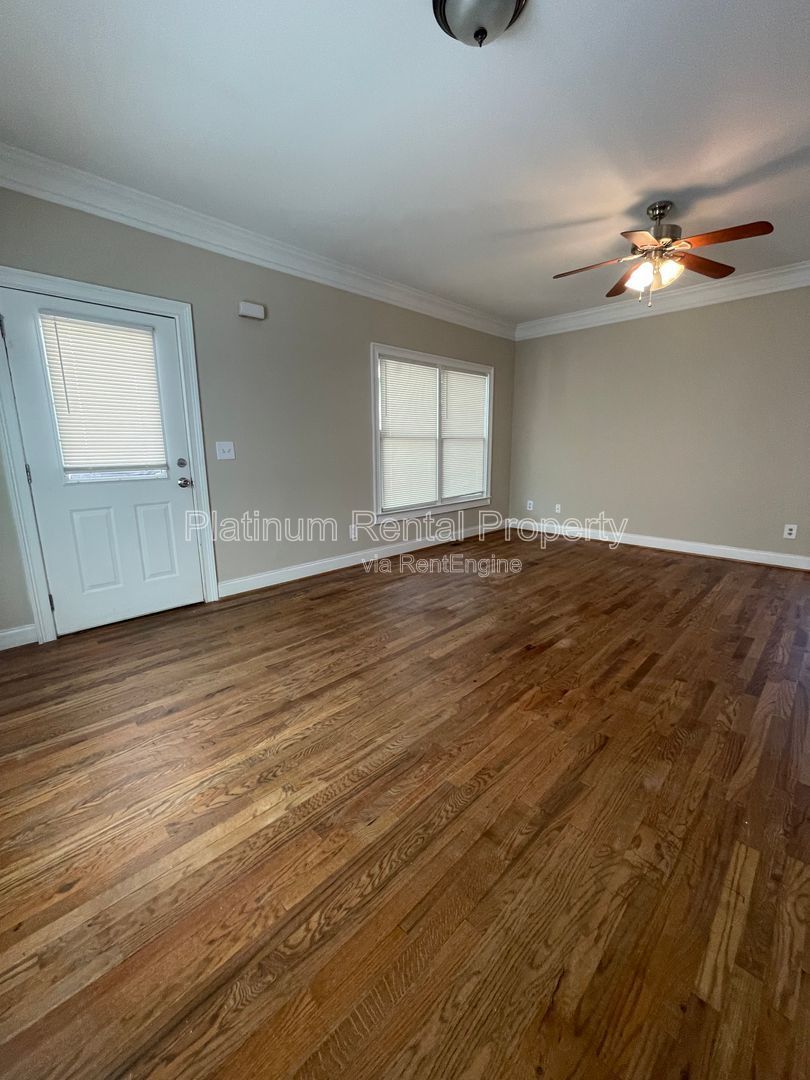 Charming, updated 3 bedroom near the Turner Field area in south Atlanta by Platinum Property Management Services, Inc. property image