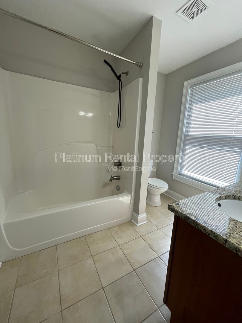 Charming, updated 3 bedroom near the Turner Field area in south Atlanta by Platinum Property Management Services, Inc. property image