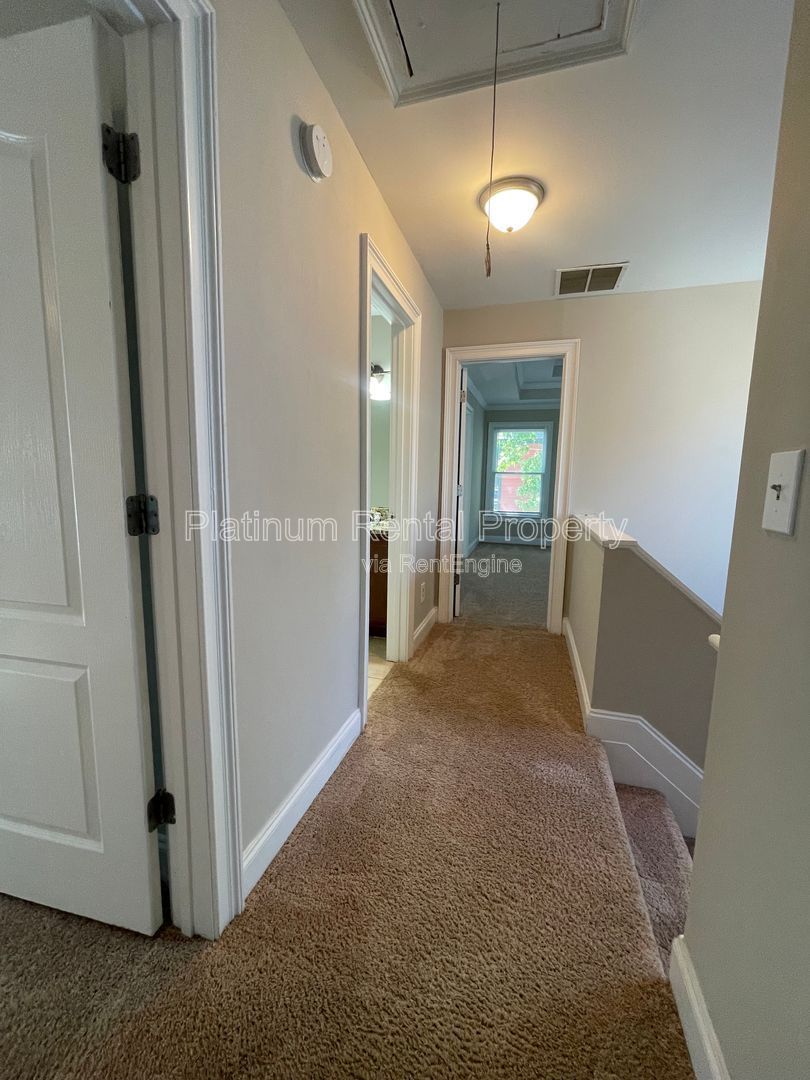 Charming, updated 3 bedroom near the Turner Field area in south Atlanta by Platinum Property Management Services, Inc. property image