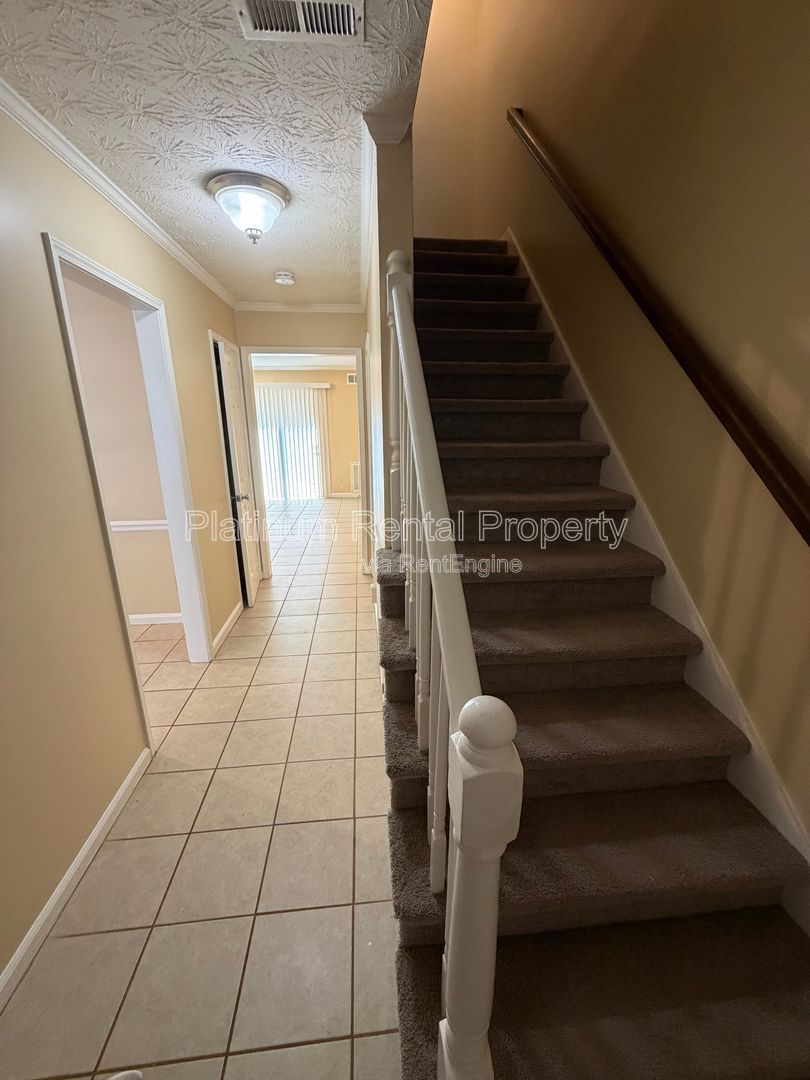 2 Bedroom END Unit Townhome in Lawrenceville for rent by Platinum Property Management Services, Inc. property image