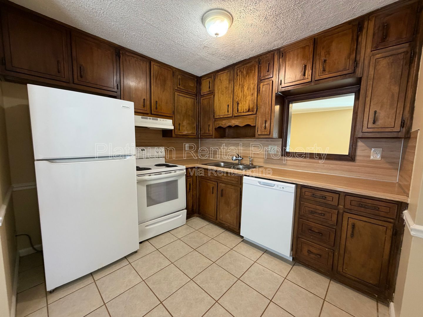 2 Bedroom END Unit Townhome in Lawrenceville for rent by Platinum Property Management Services, Inc. property image