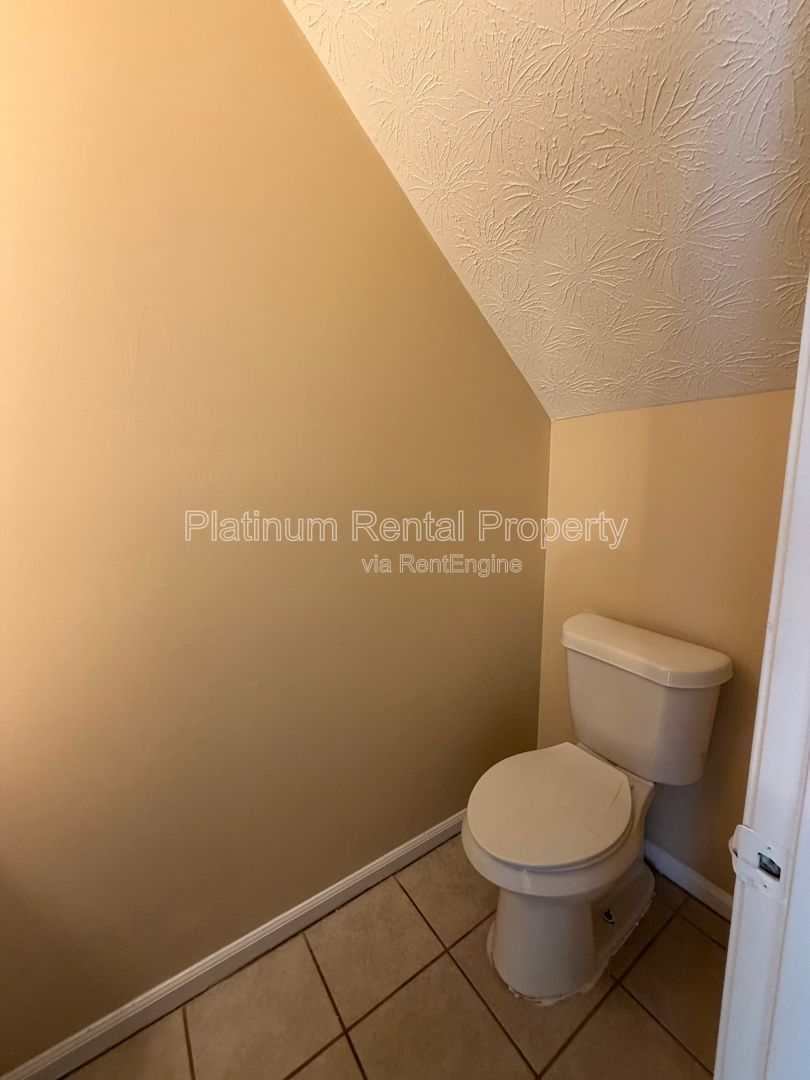 2 Bedroom END Unit Townhome in Lawrenceville for rent by Platinum Property Management Services, Inc. property image
