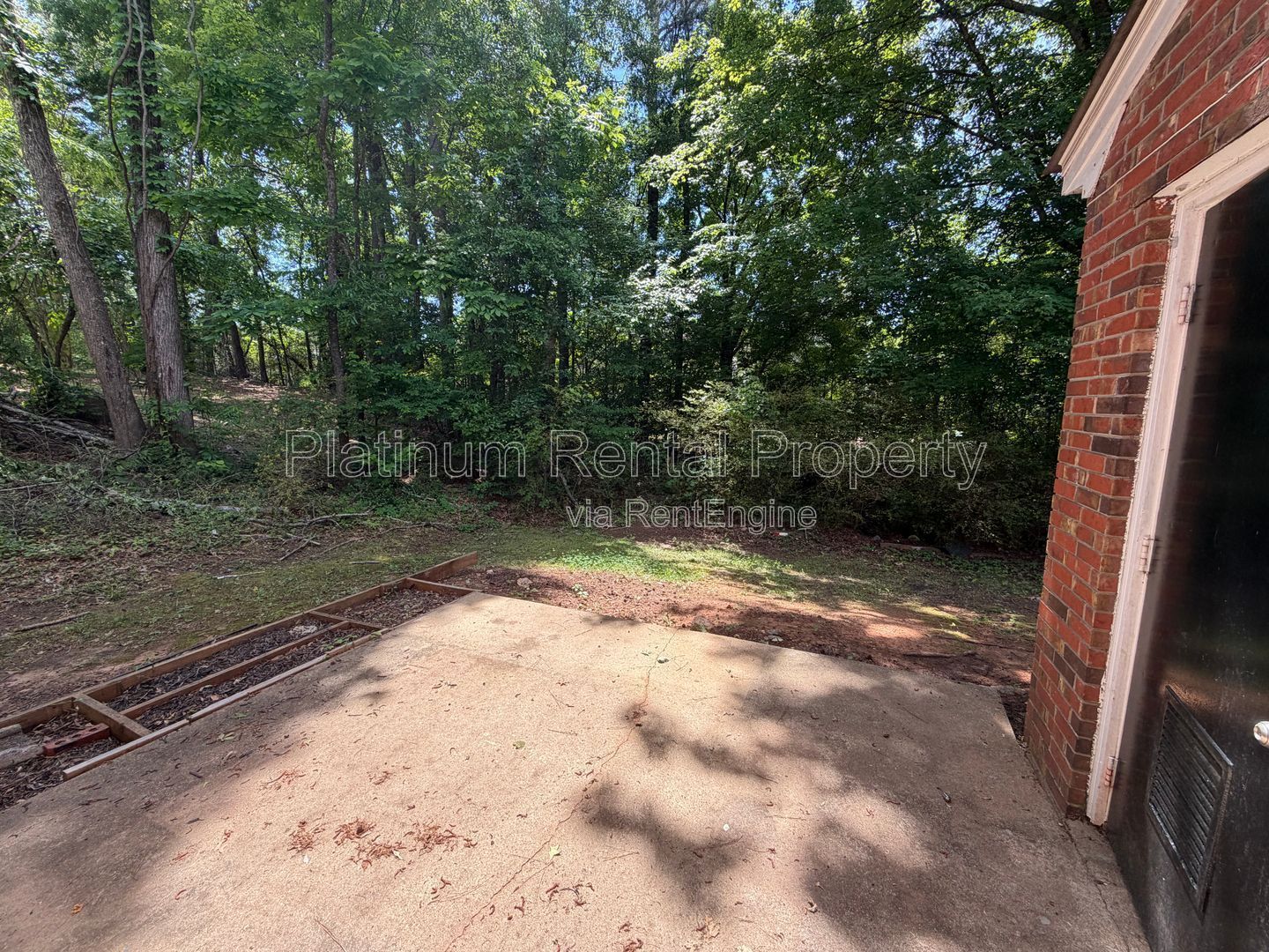 2 Bedroom END Unit Townhome in Lawrenceville for rent by Platinum Property Management Services, Inc. property image