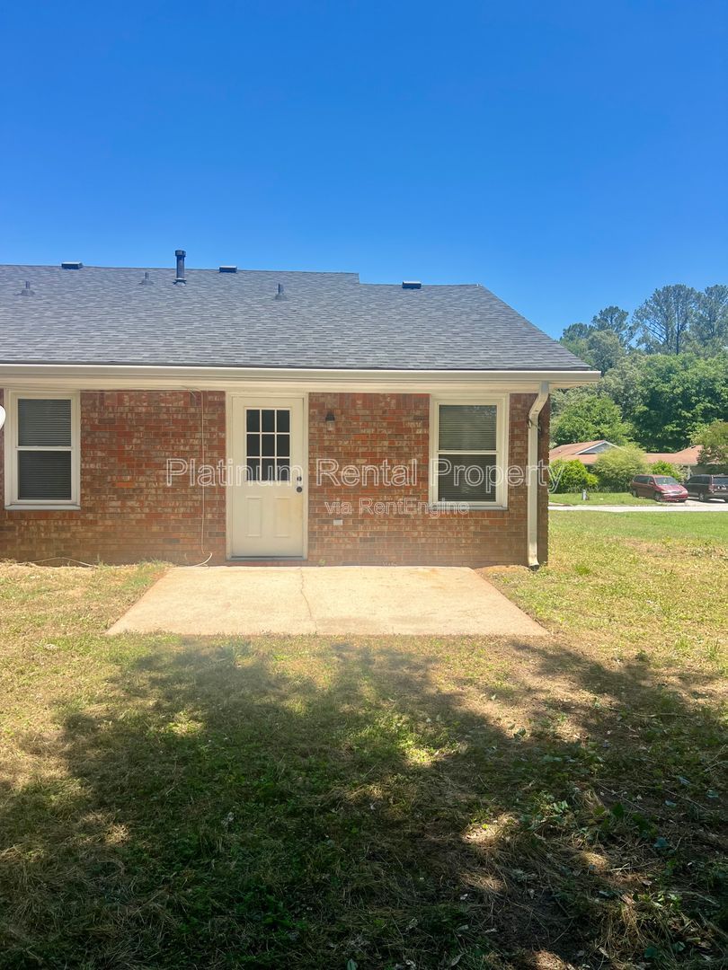 Spacious 2 Bedroom 2 Bathroom Brick Duplex in Conyers for rent by Platinum Property Management Services, Inc. property image
