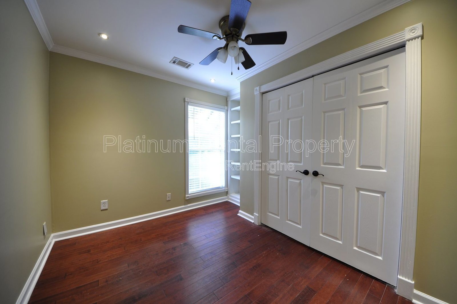 Fabulous 3-bedroom townhome for lease in desirable Smyrna location by Property Management Services, Inc. property image
