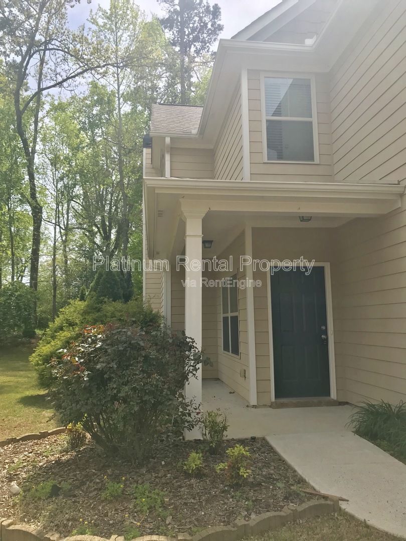 Well maintained 4-bedroom home in convenient Dawsonville community, by Platinum Property Management Services, Inc. property image