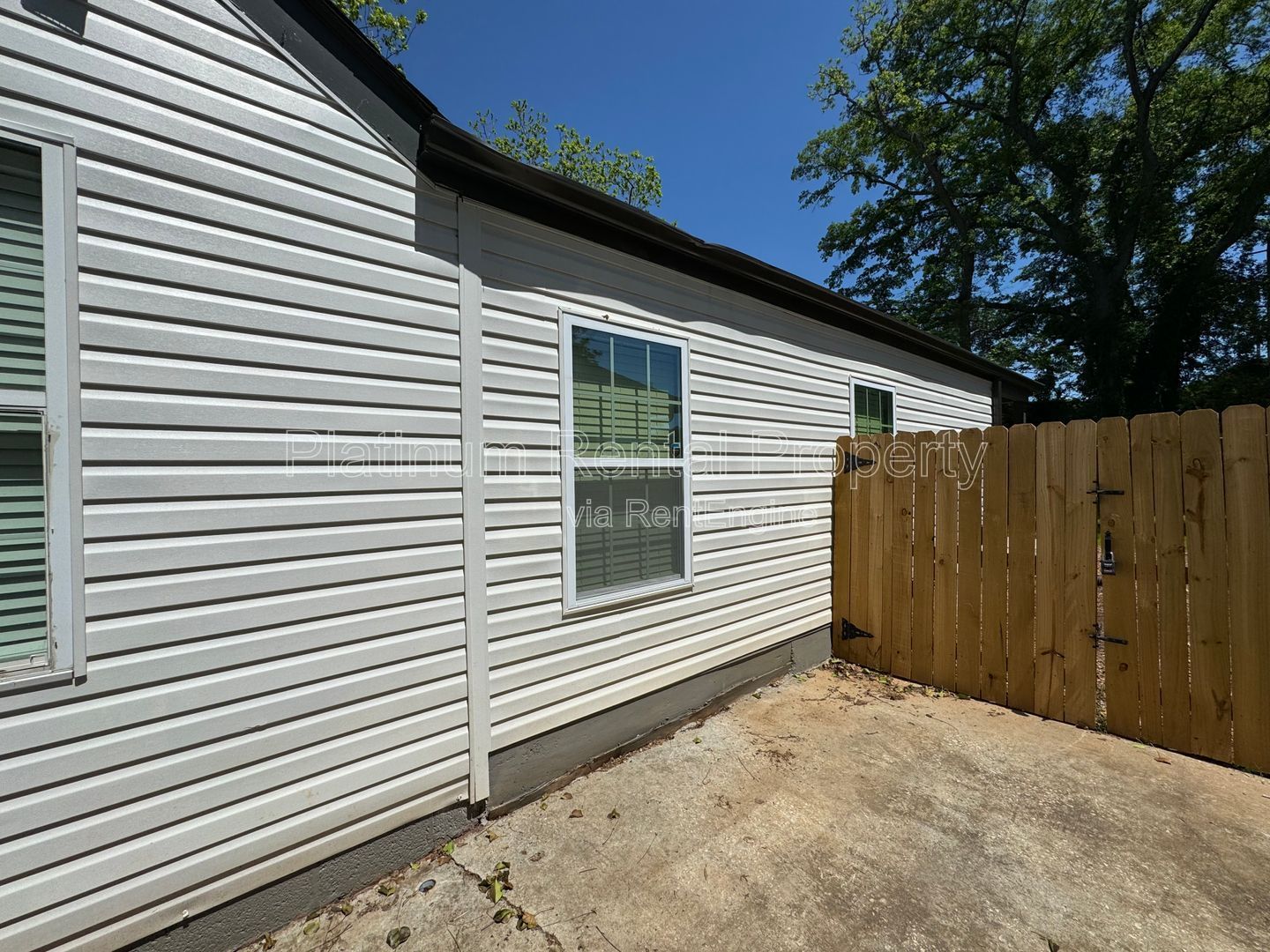 Beautifully renovated 4 bedroom home in Decatur by Platinum Property Management Services, Inc. property image
