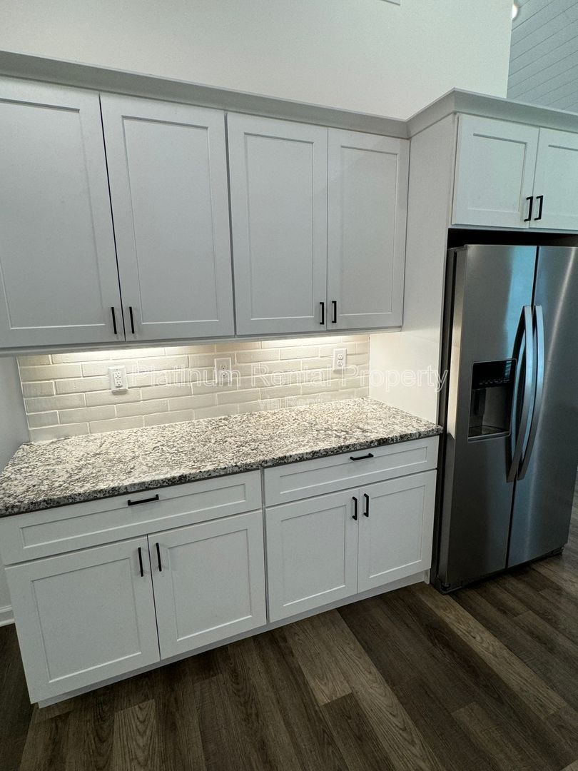 Beautifully renovated 4 bedroom home in Decatur by Platinum Property Management Services, Inc. property image