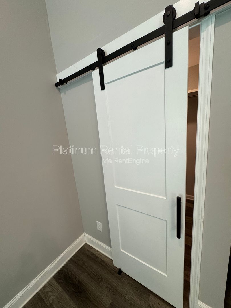 Beautifully renovated 4 bedroom home in Decatur by Platinum Property Management Services, Inc. property image